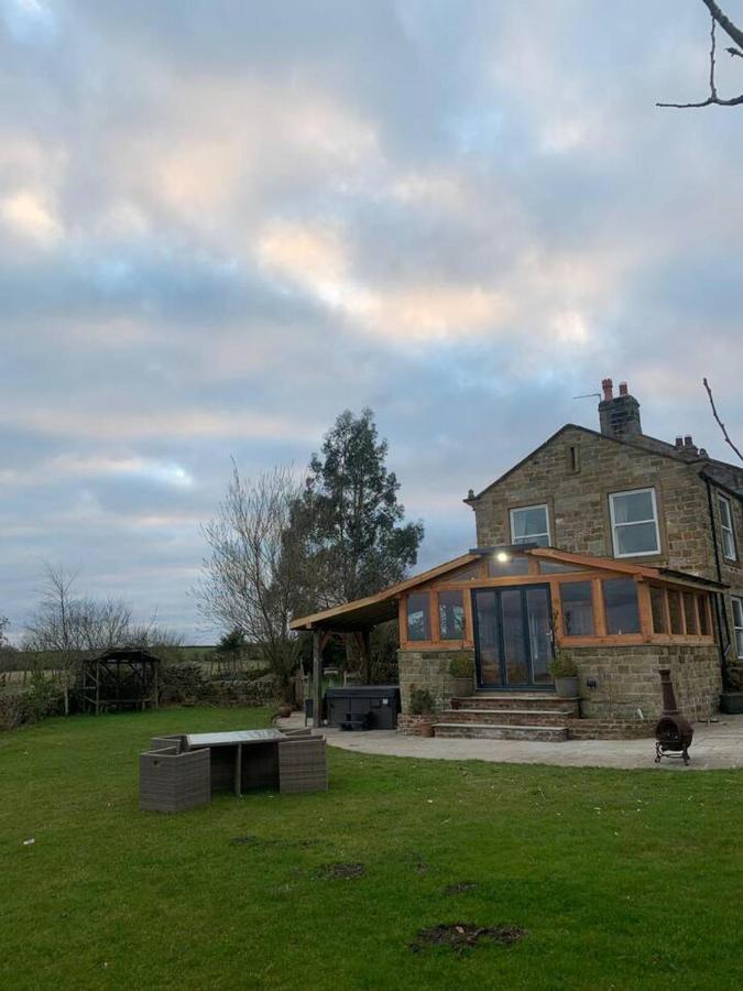Meagill Farmhouse Hot Tub Bbq Hut Villa Otley  Exteriör bild